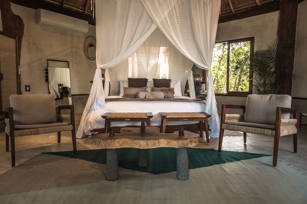 Master, Suite, King Bed, Ocean View