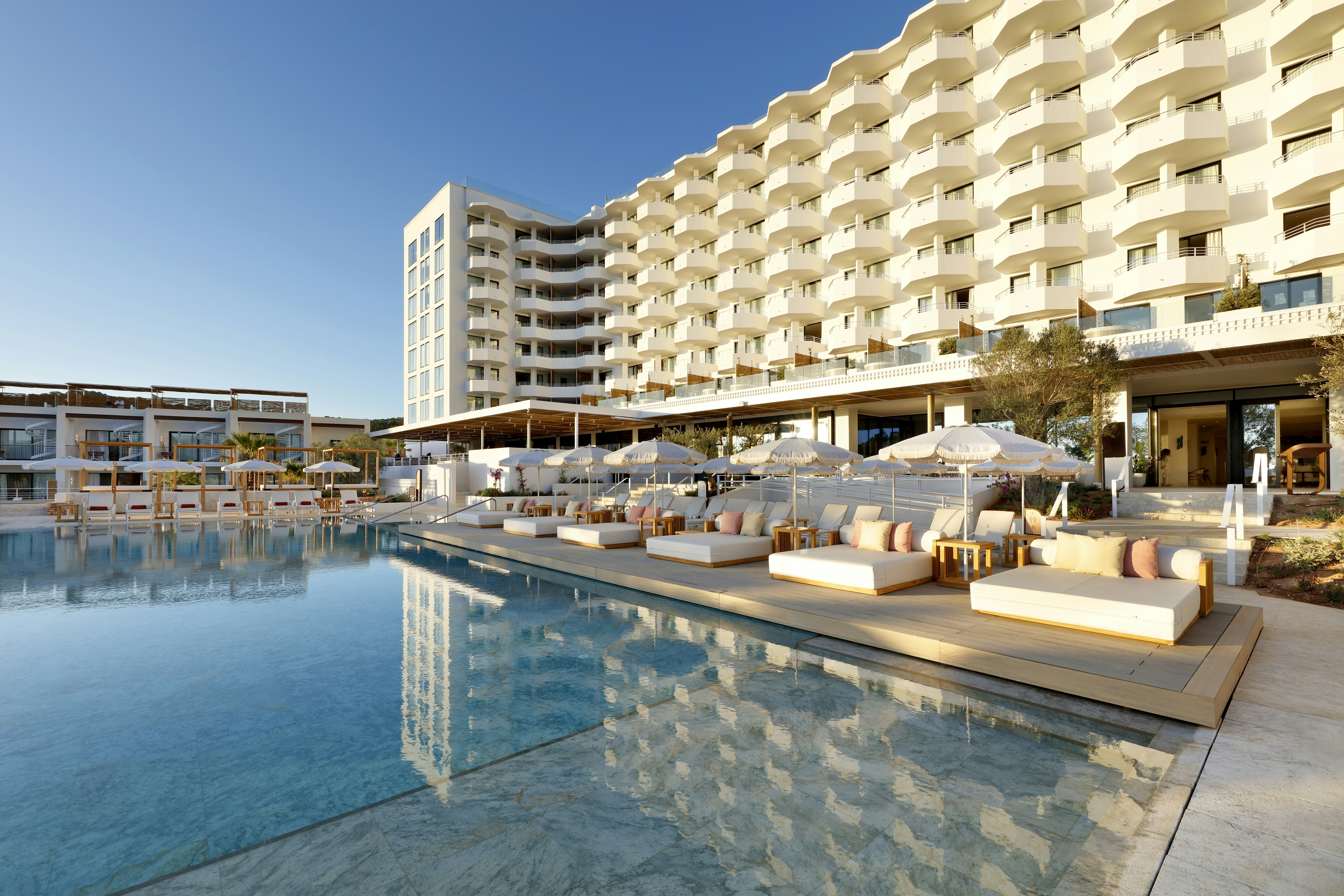TRS Ibiza Hotel - Adults Only 44/48