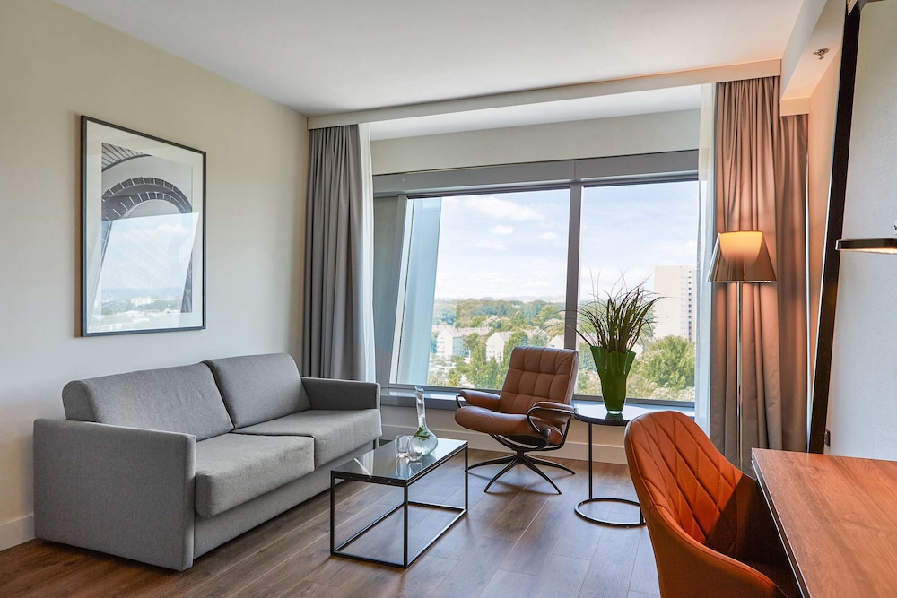 Radisson Blu Hotel, Frankfurt 41/67