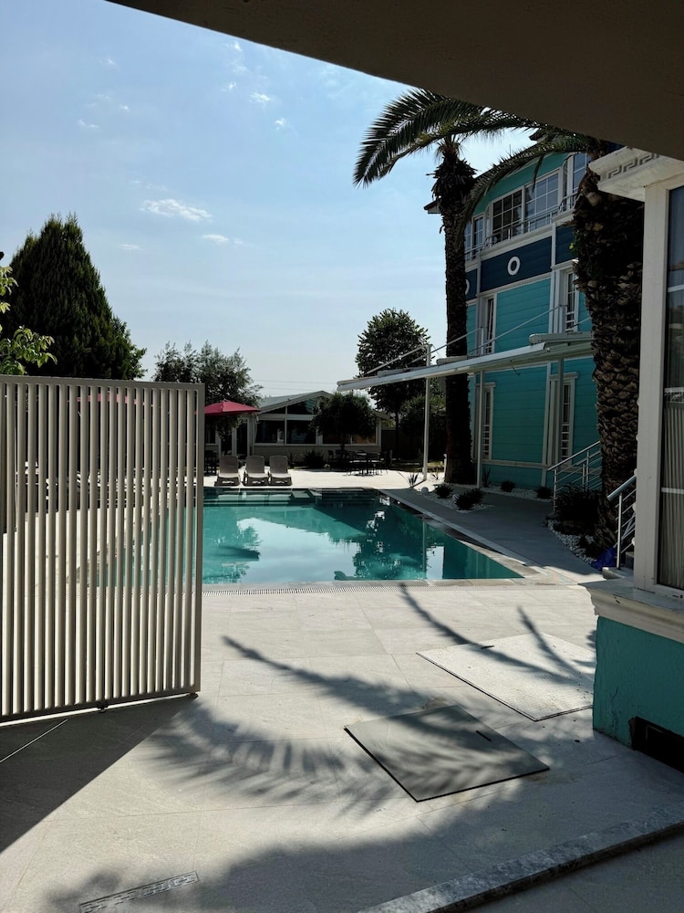 Melrose Viewpoint Hotel 37/68