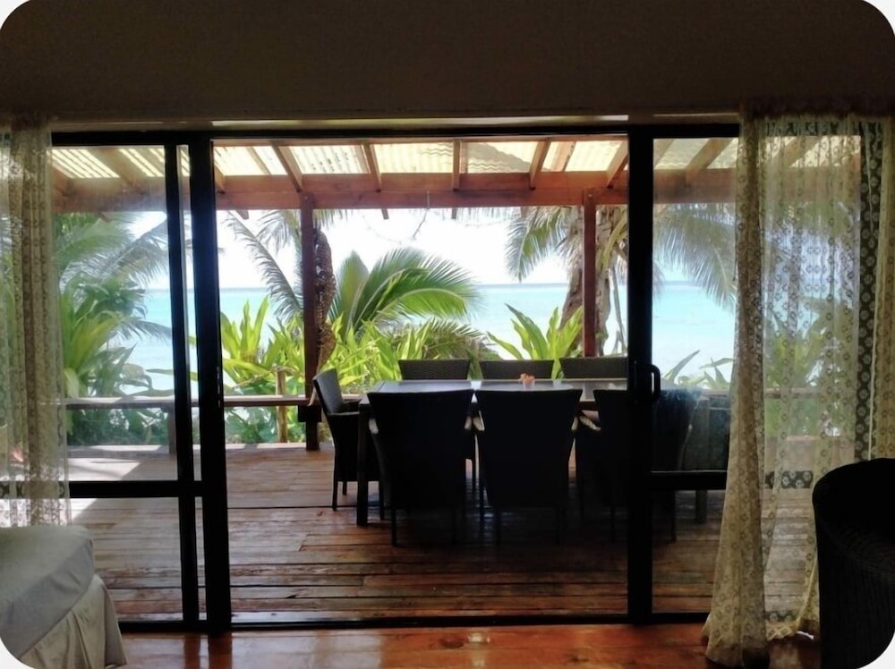 Raina Beach Apartments 15/71