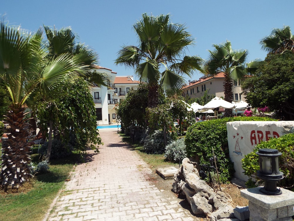 Area Hotel 15/19