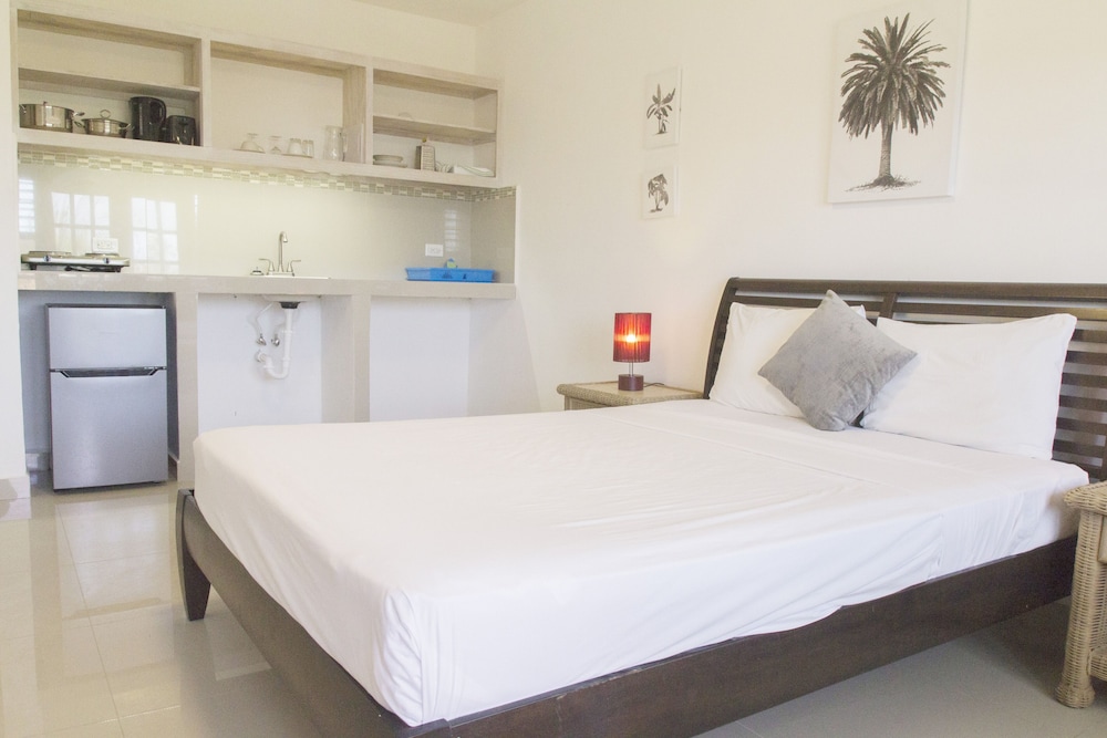 Ocean Spray Beach Apartments 6/50