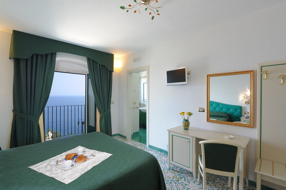 Hotel Villa Maria Pia 51/73