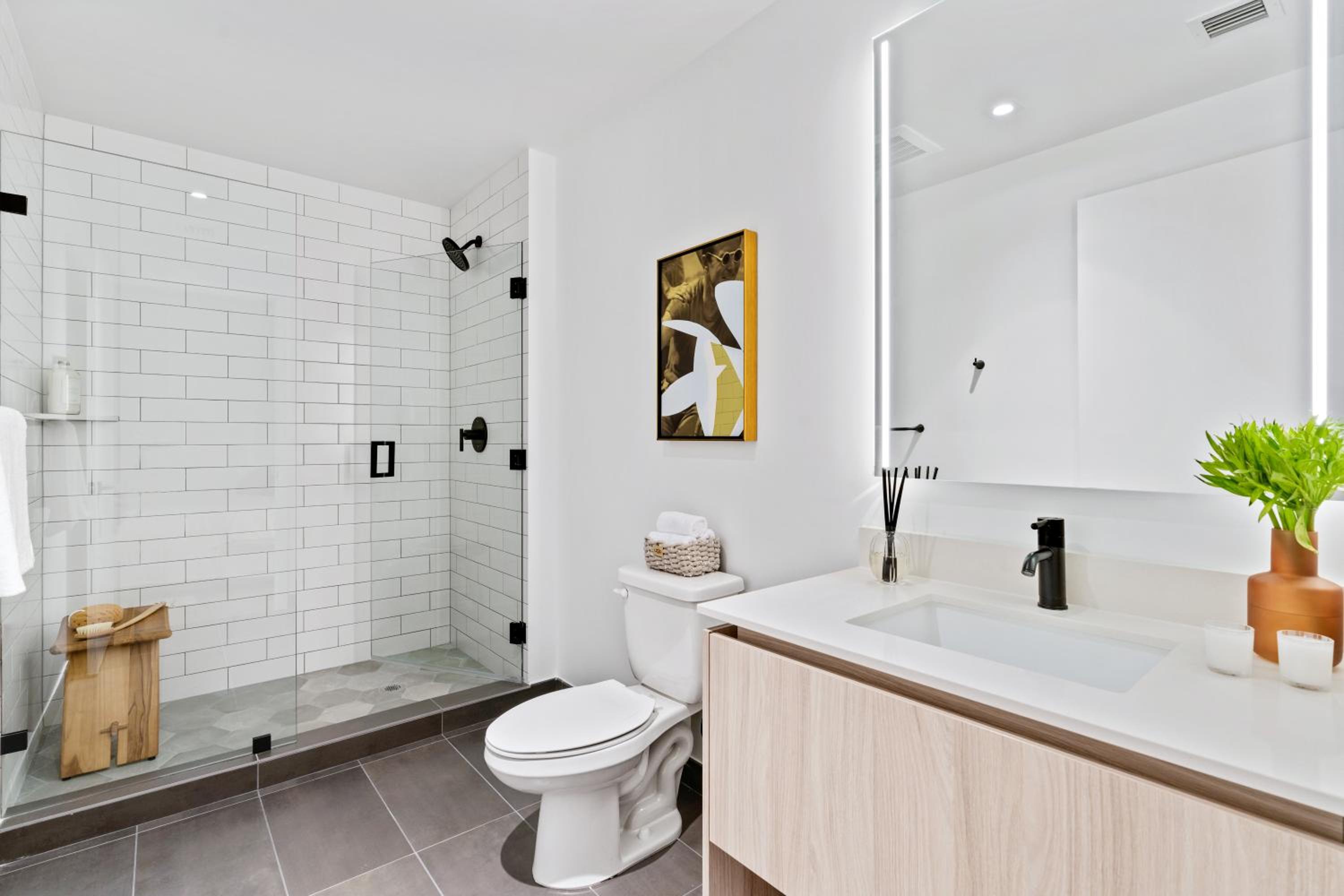 bay view two bedroom suite with king/queen