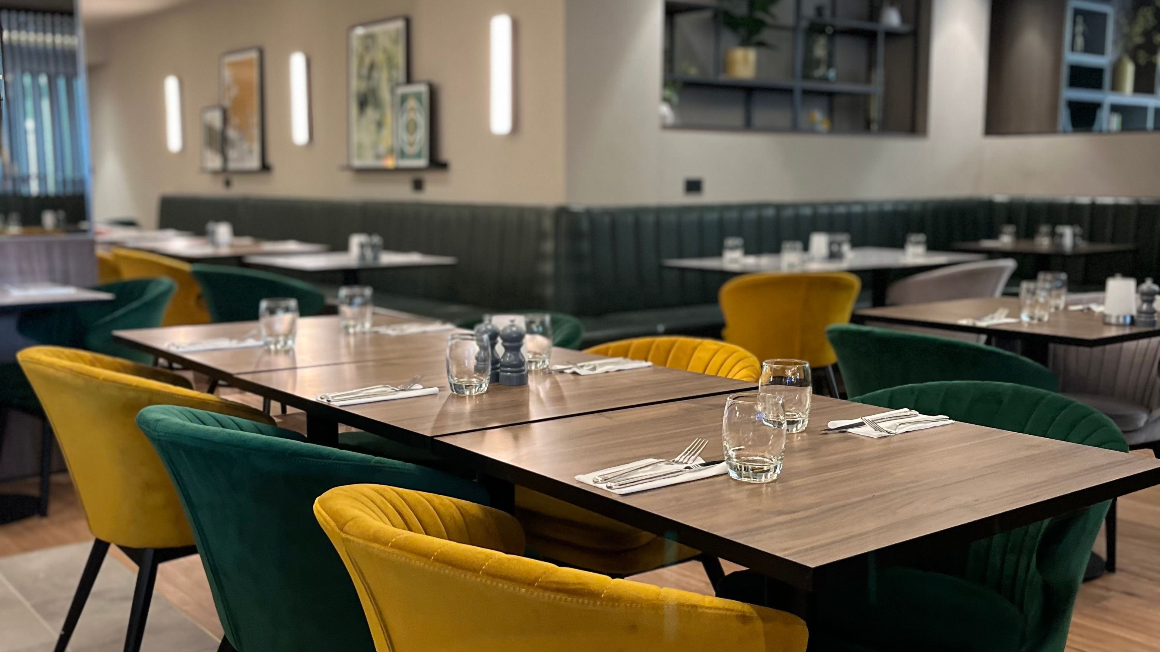 Holiday Inn London Gatwick Worth 30/50