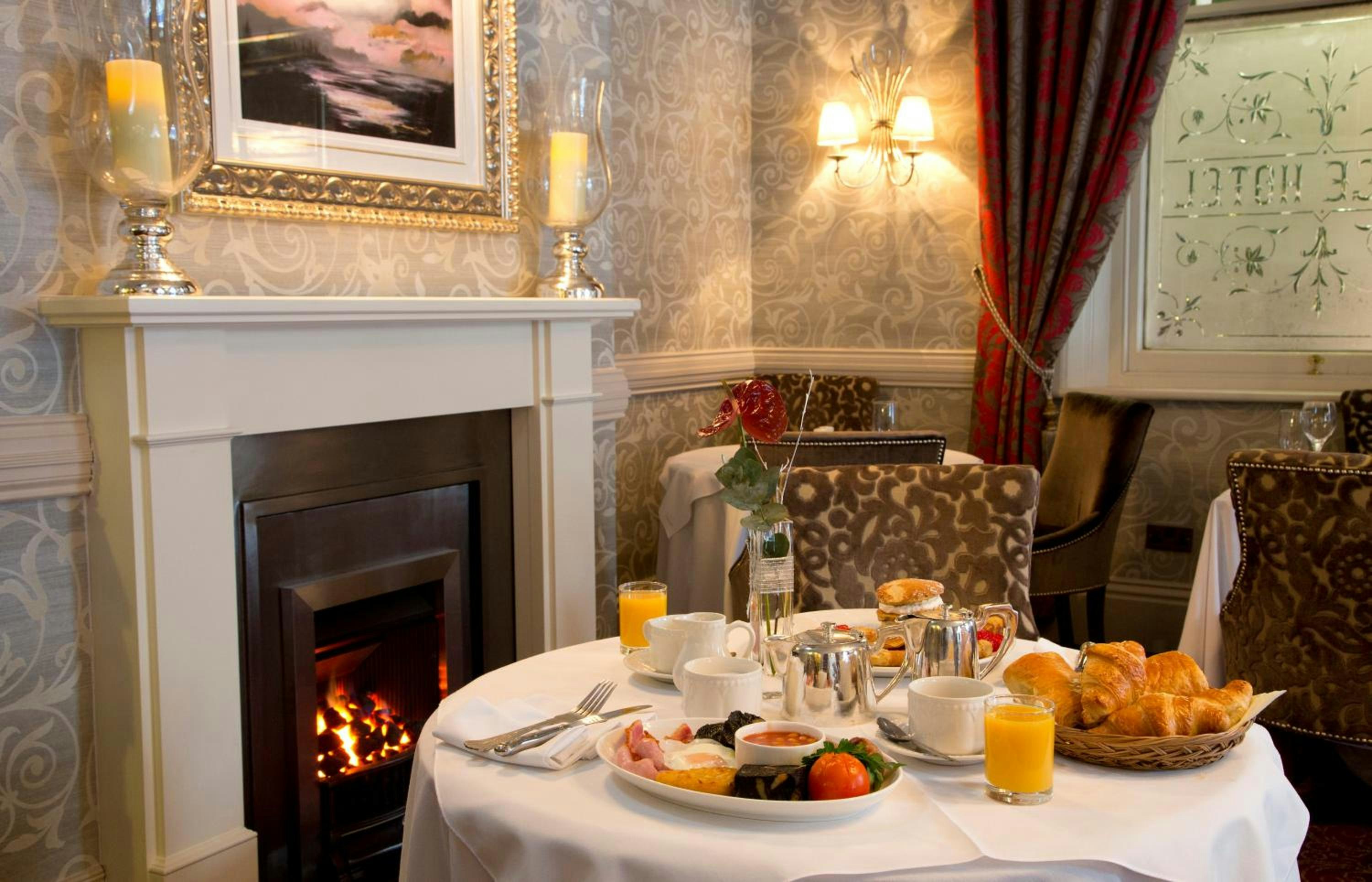 The George Hotel 39/50