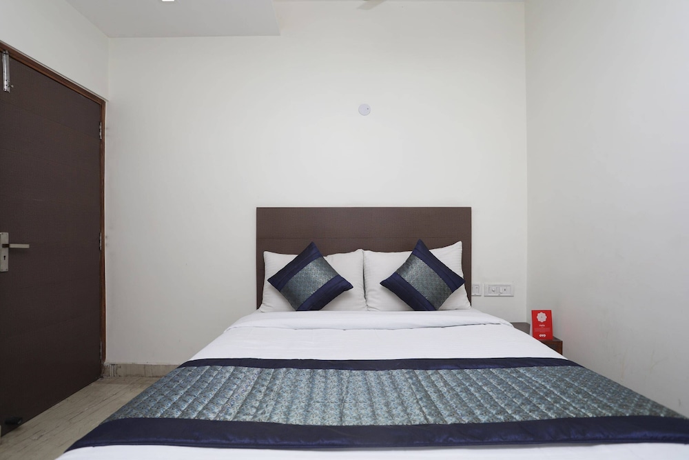 STANDARD, DOUBLE BED