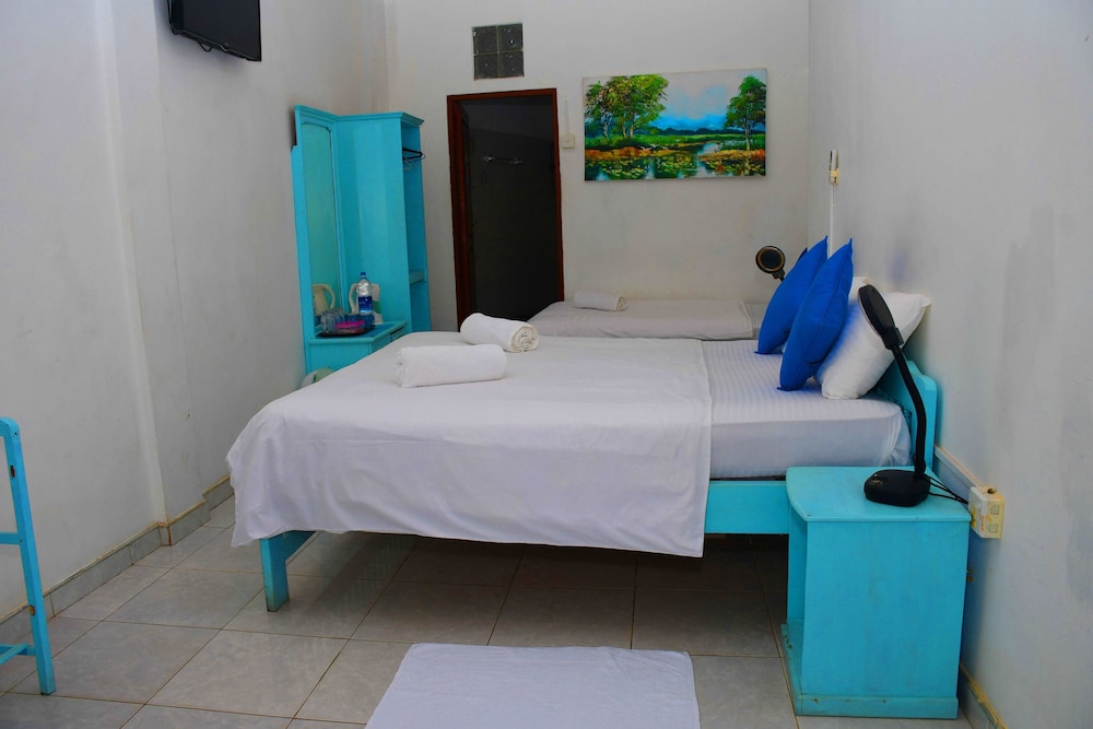 Rampart View Guest House 16/48