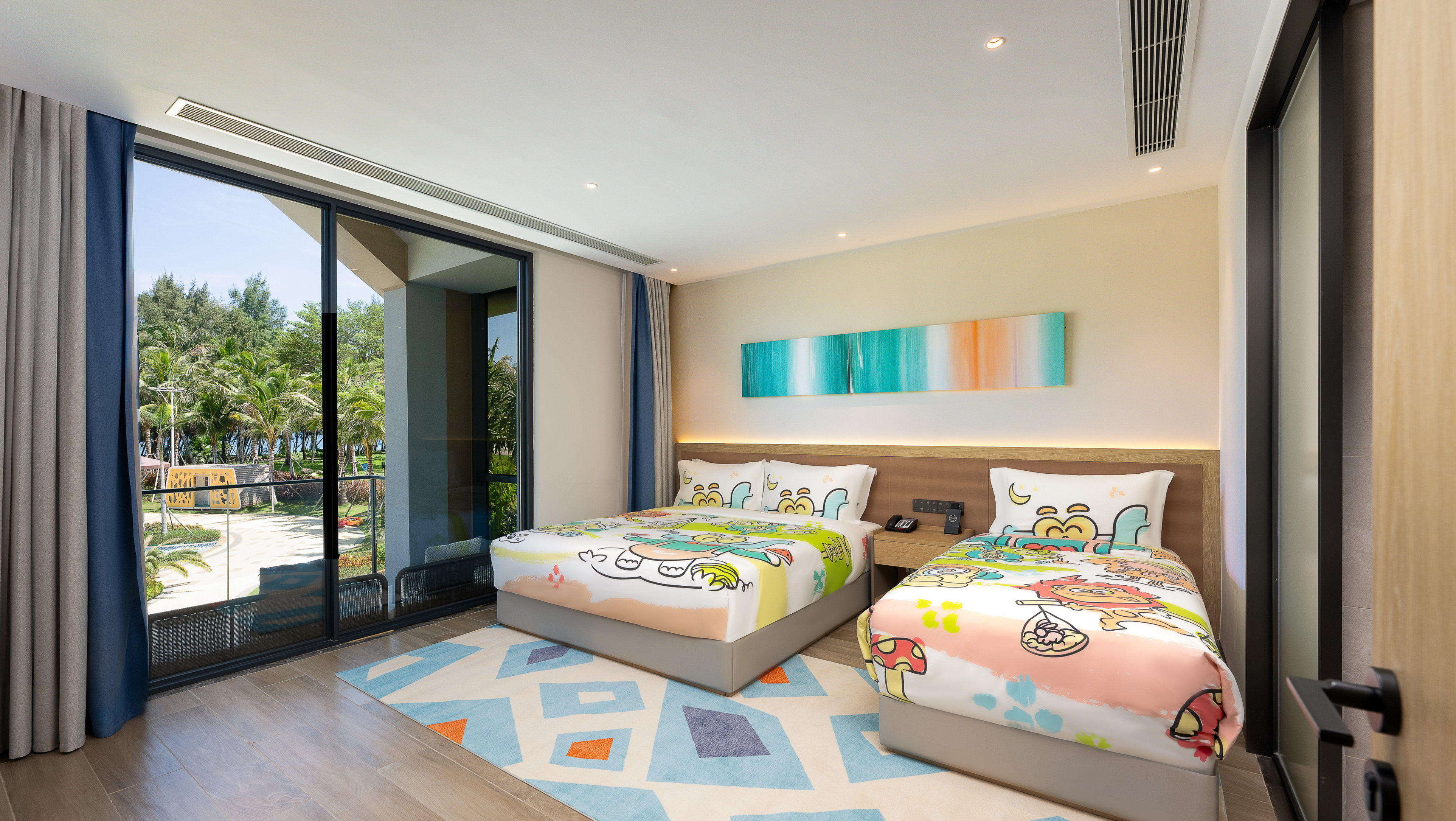 1 Bedroom, Kids Suite, Theme, 1 King and 1 Single Beds