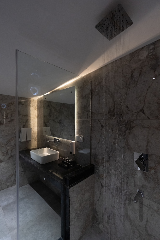 Sterling Legacy Shimla 25/69