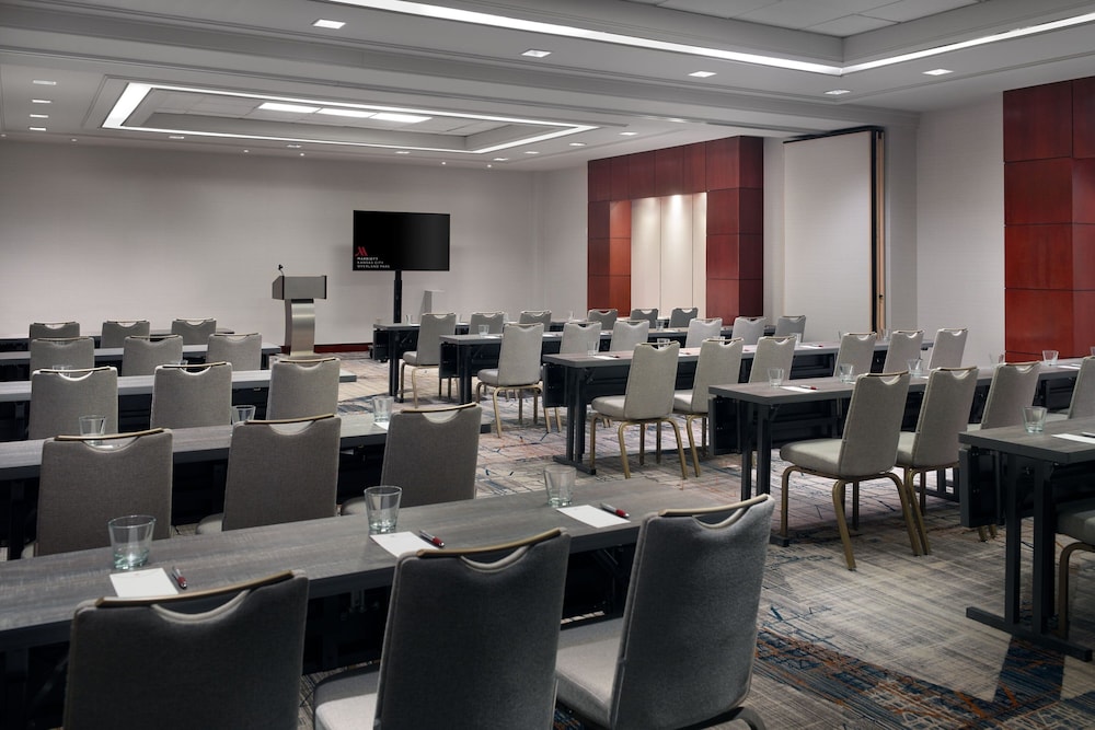 Marriott Kansas City Overland Park 39/50