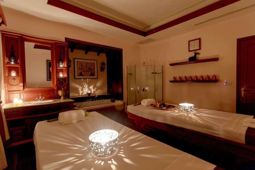 Royal Angkor Resort & Spa 34/62