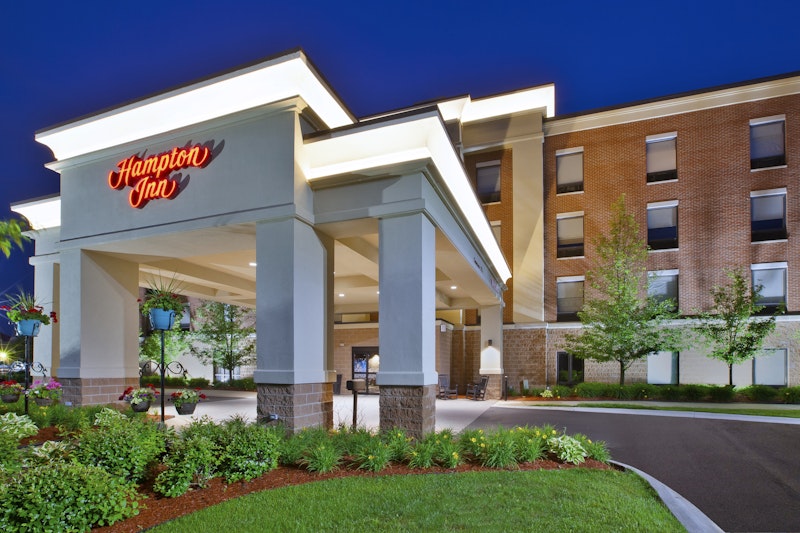 Hampton Inn by Hilton Commerce Novi 2/47