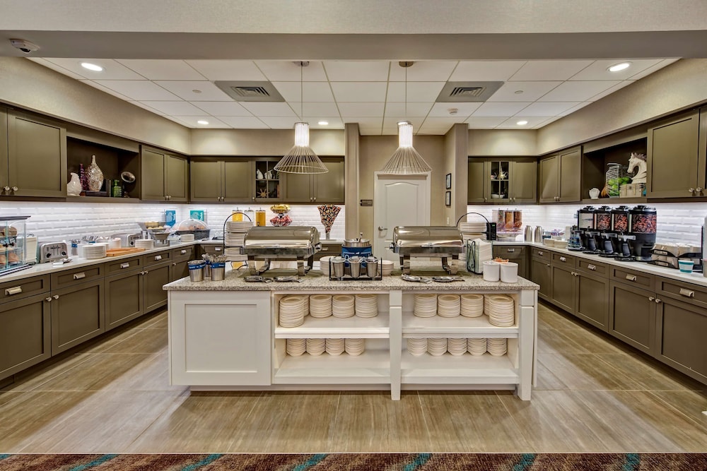 Homewood Suites by Hilton Asheville-Tunnel Road 42/51