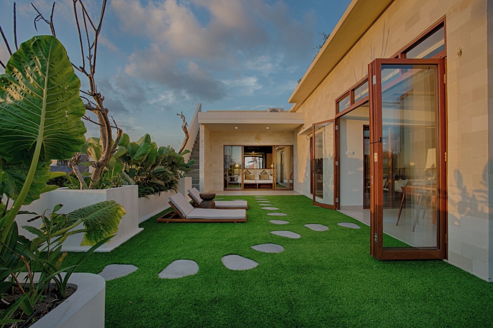 My Villa and Resort Canggu 68/72