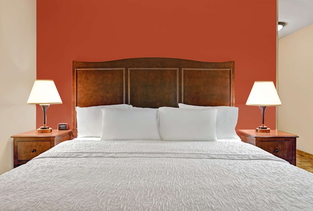 Hampton Inn Lordsburg 16/50
