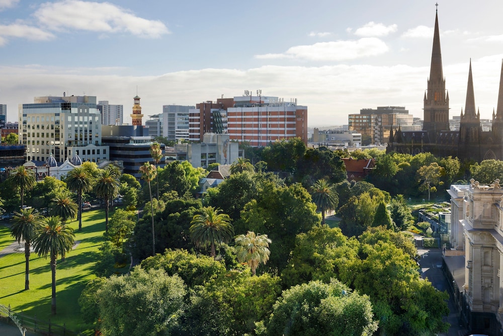 Le Meridien Melbourne 43/50