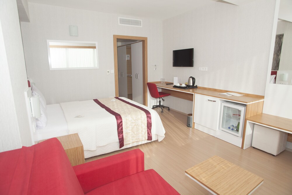 Konaks Hotel 13/42