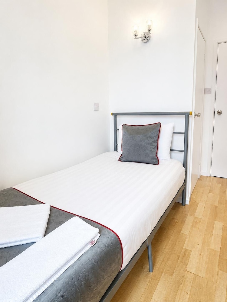 King's Cross Hotel 16/50