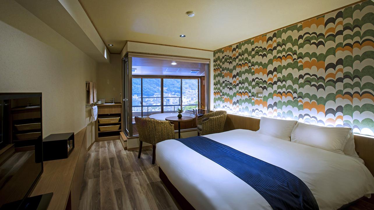 Deluxe, Double Bed, Marina View, Middle Floor, Main Building