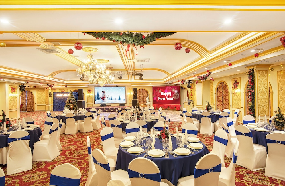 Royal House Hotel 2 37/49