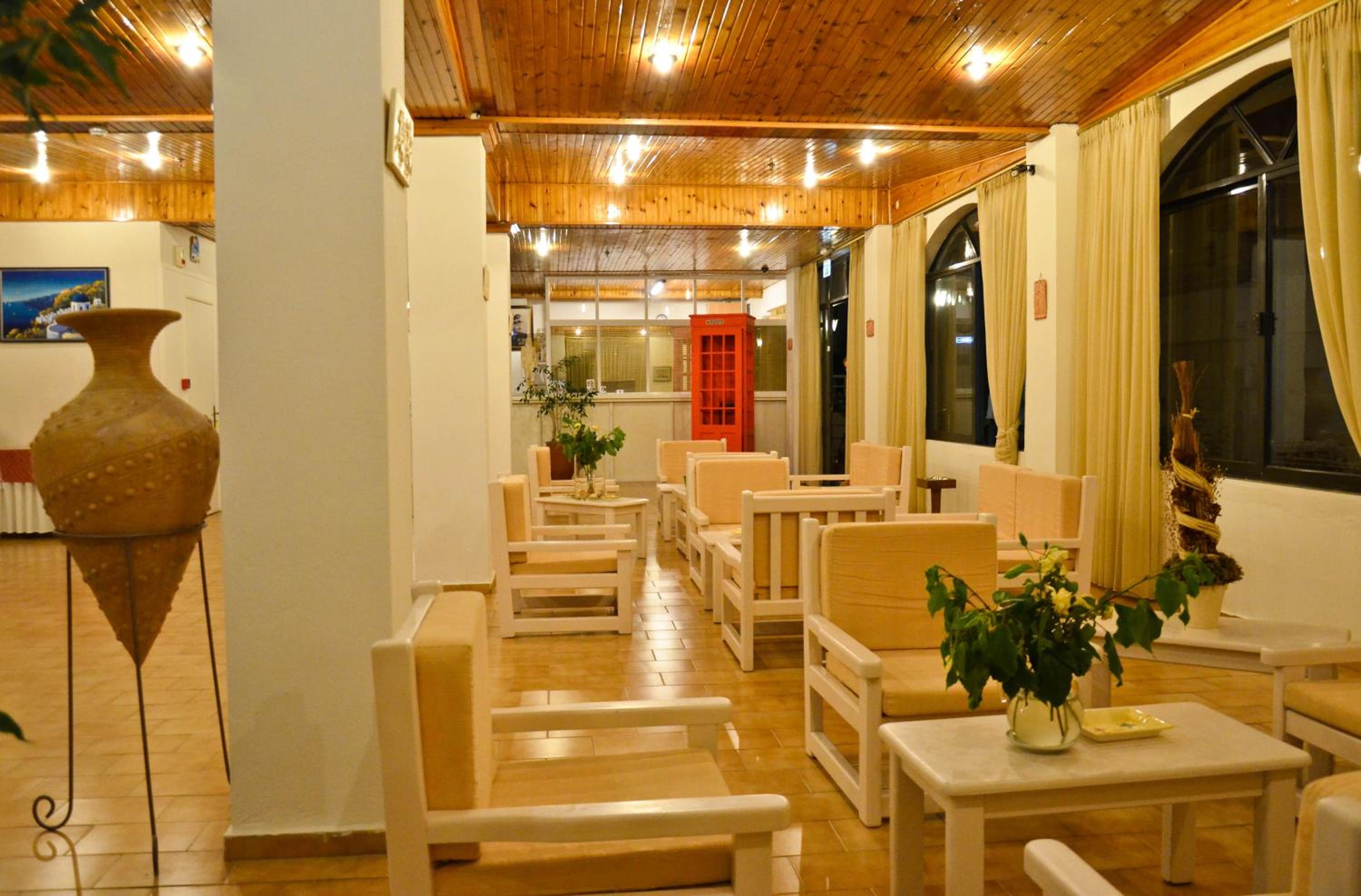 Niko Elen Hotel 43/66