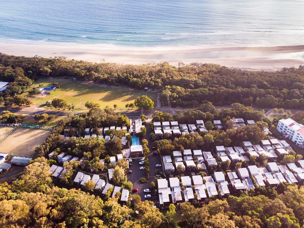 Allure Stradbroke Resort 65/70