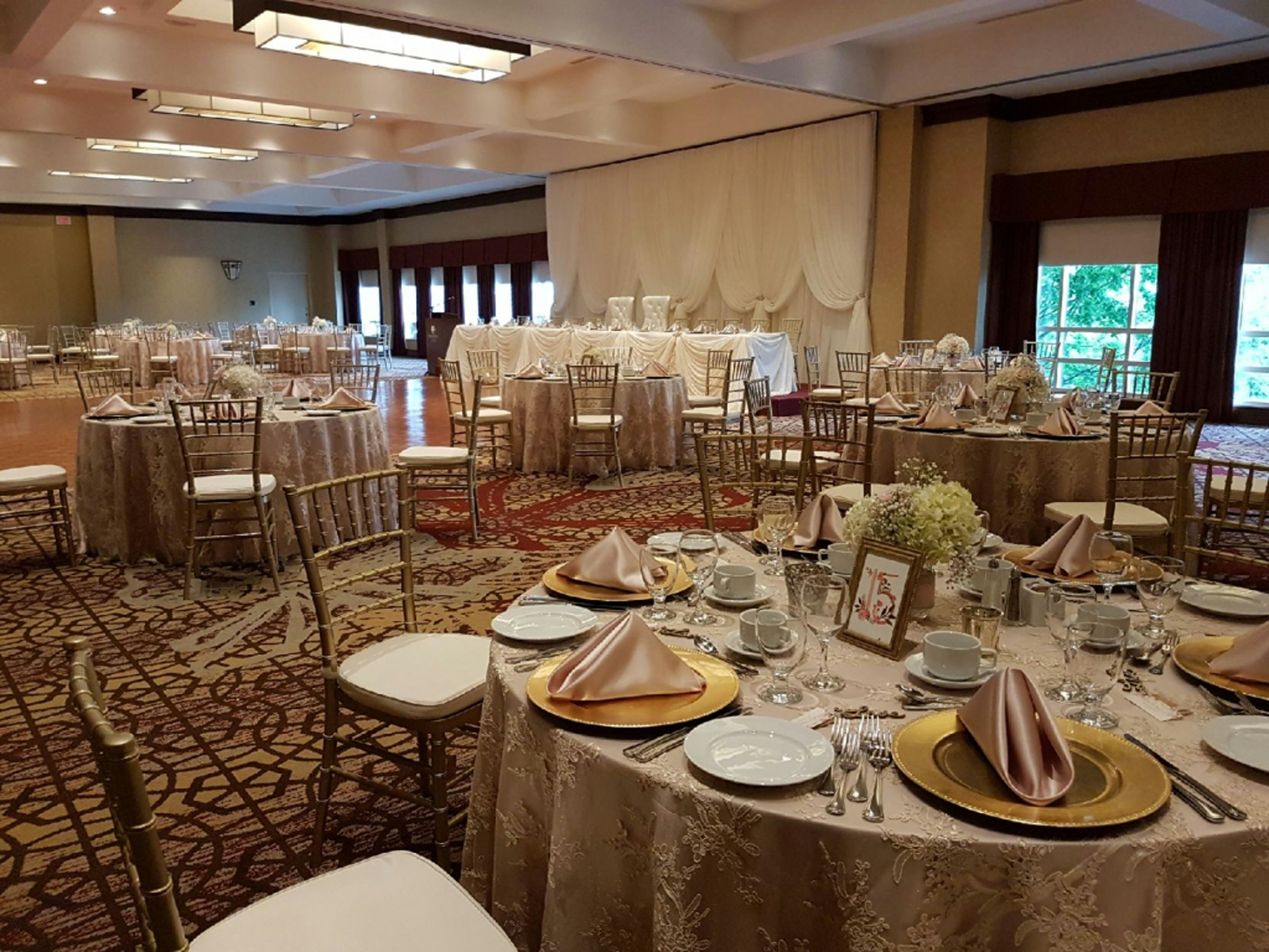DoubleTree Fallsview Resort & Spa by Hilton - Niagara Falls 52/58