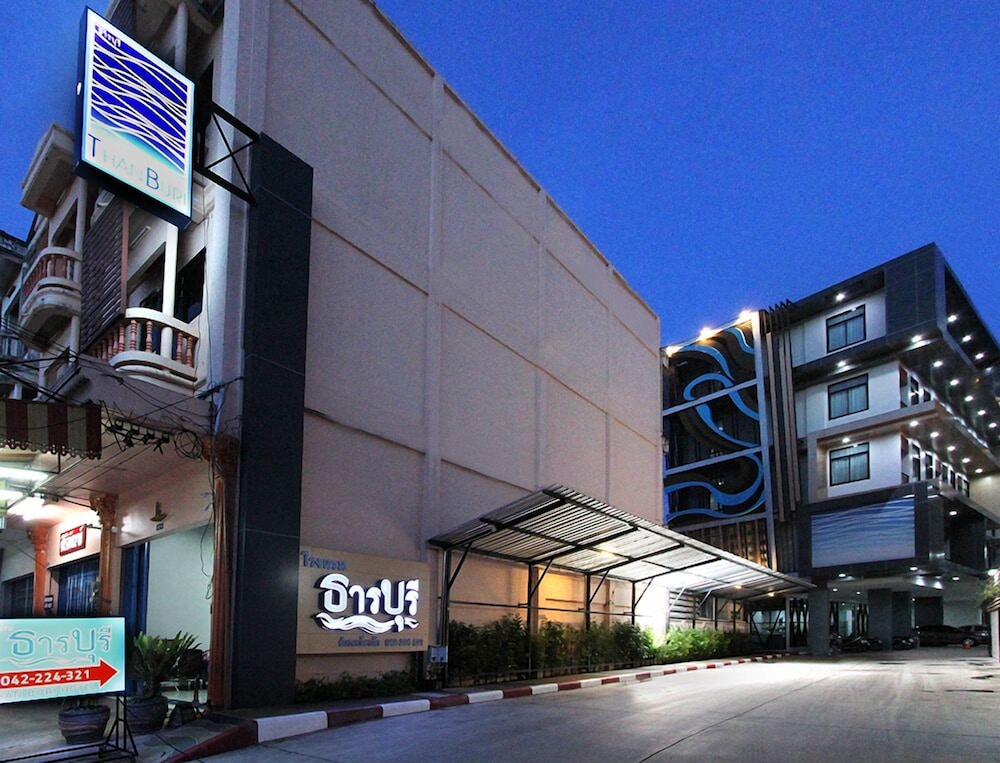 Thanburi Hotel 29/35