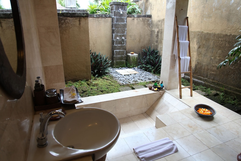 The Sungu Resort And Spa 47/50