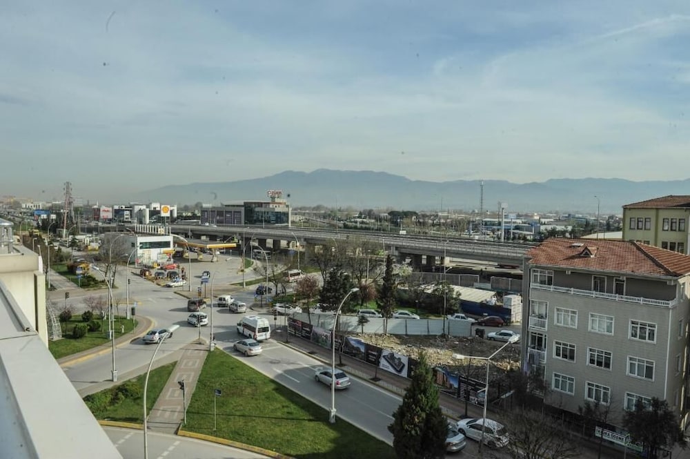 Teona Otel 25/26