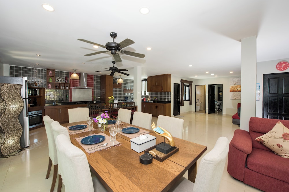Baan Santhiya Krabi Villas 31/50