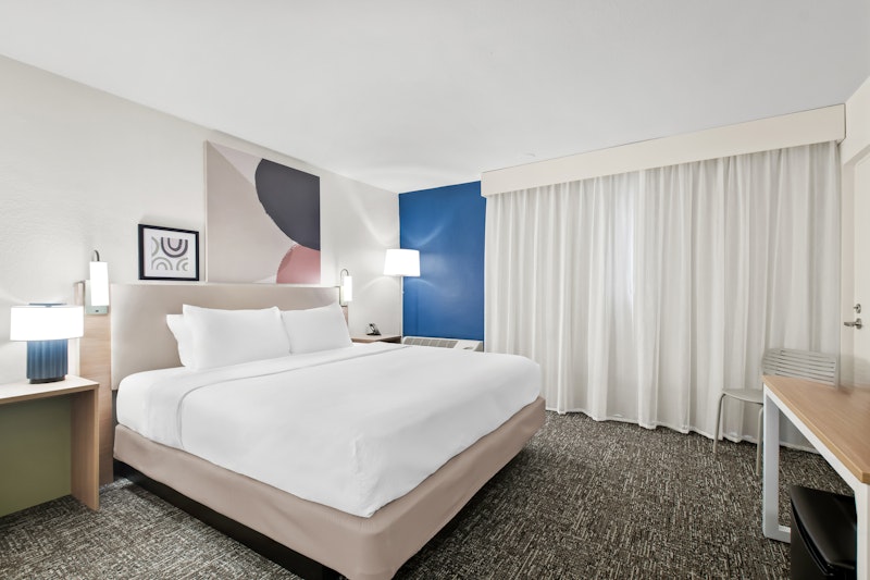 District 3 Hotel Ascend Hotel Collection 5/21