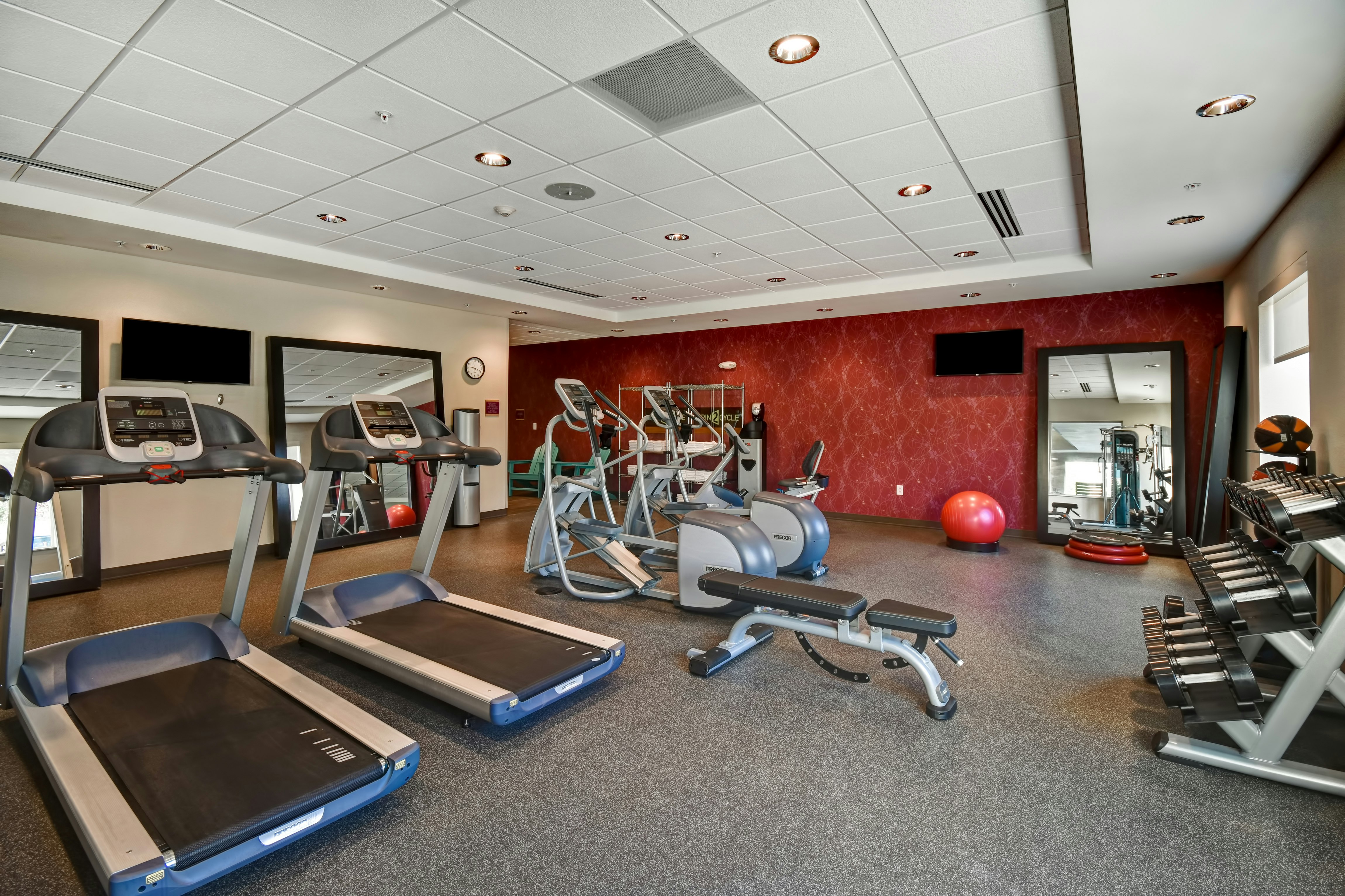 Home2 Suites by Hilton Springfield North 27/57