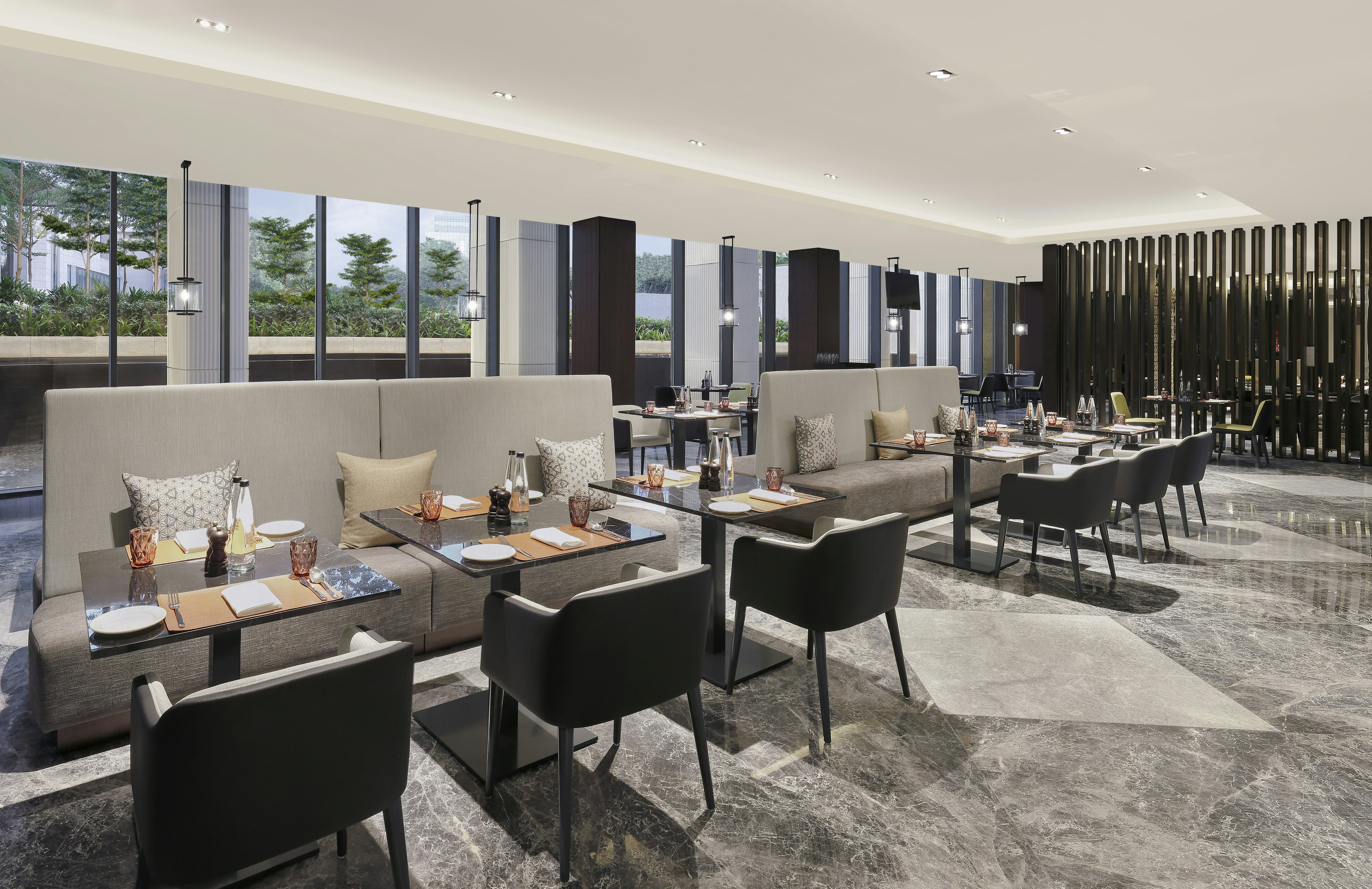 Hilton Bengaluru Embassy Manyata Business Park 25/47