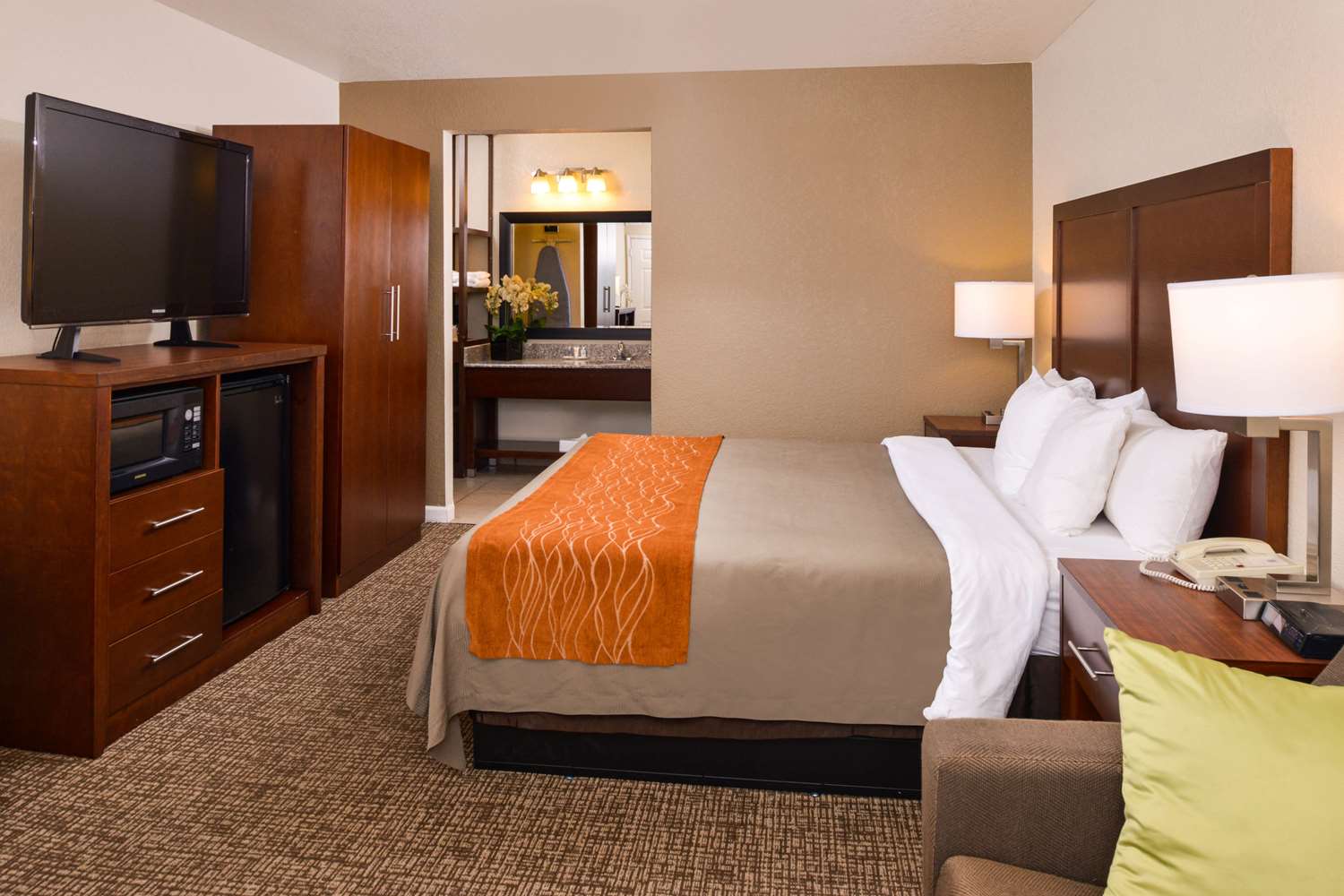 جناح بسرير كينج، Rancho Cordova Inn 3/6