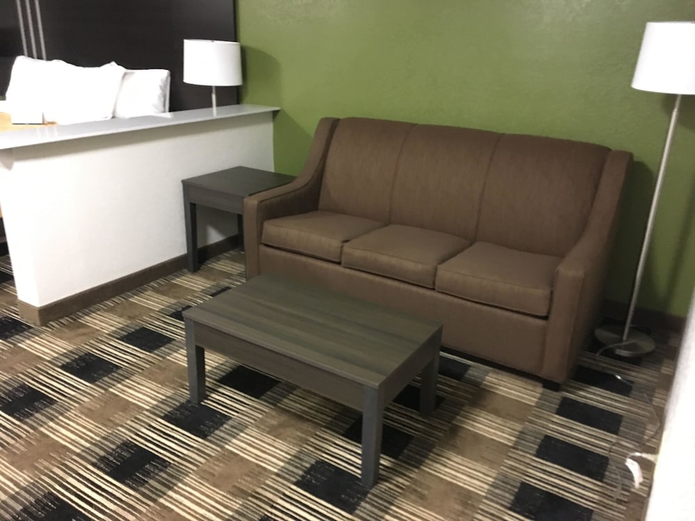 Quality Inn & Suites Maggie Valley - Cherokee Area 44/59