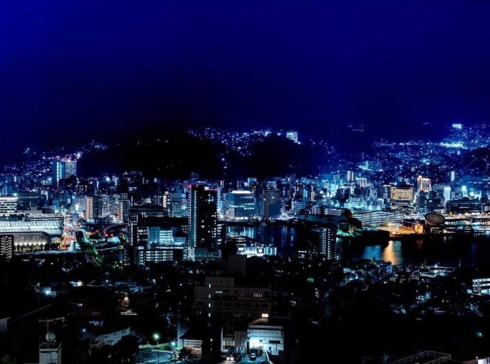Nagasaki Sky Hotel 57/58