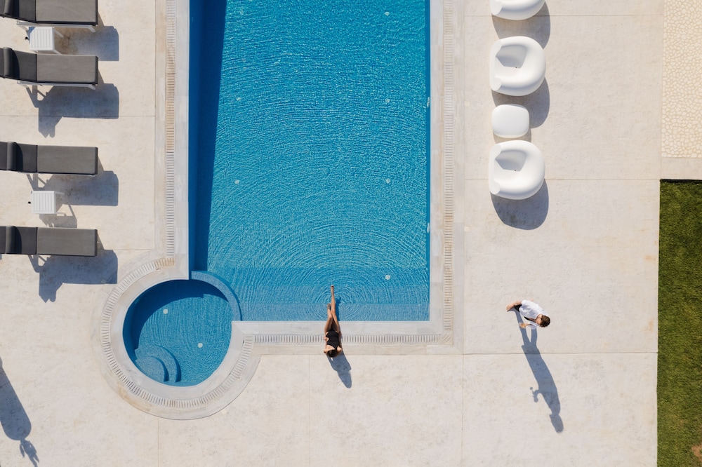 White Dunes Luxury Suites 41/50