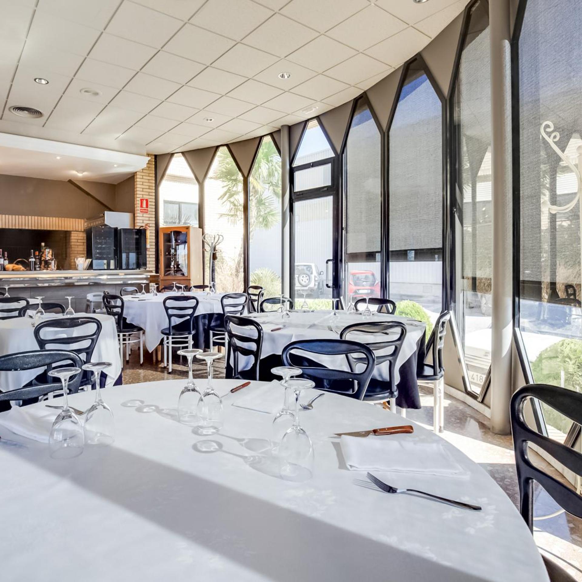 Hotel Restaurante Blanc I Negre 2 32/43