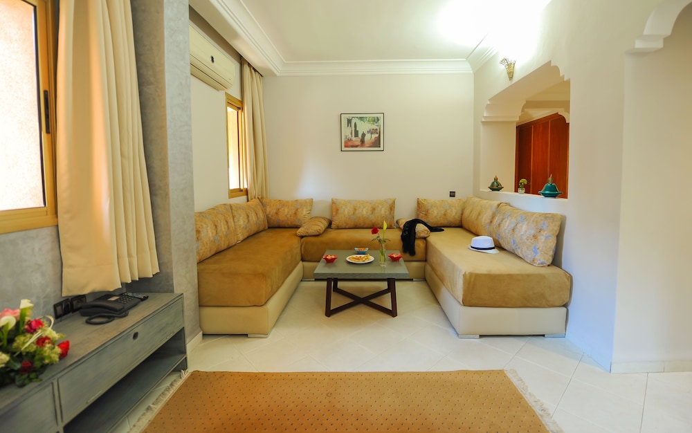 Appart Hotel Amina 35/59