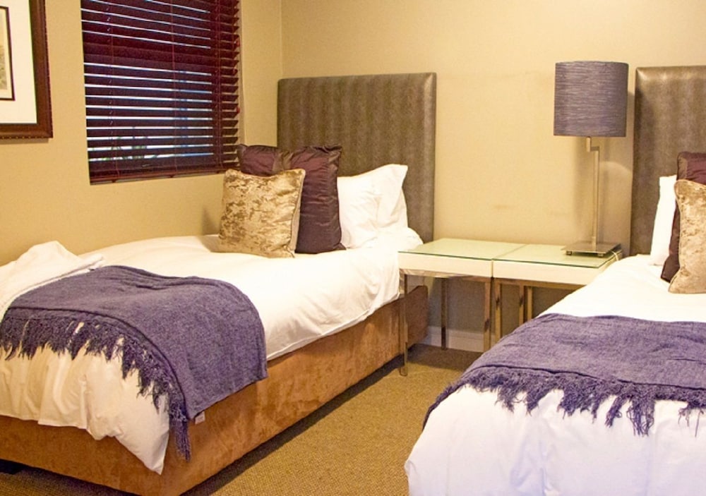 ITC Hospitality Group Two Bedrooms Cartwright's Corner 13/45