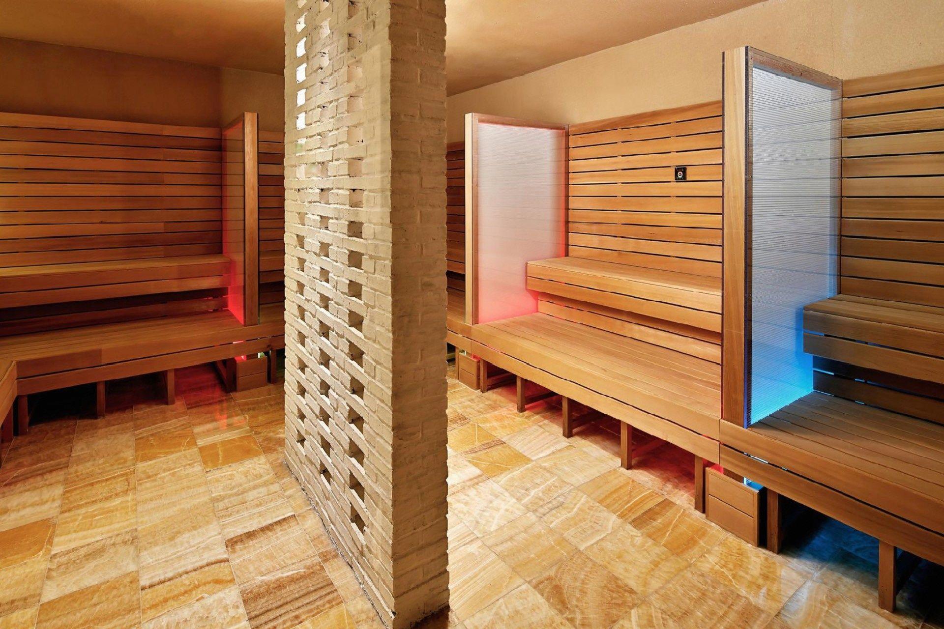 Biquan Kongzhong Hot Spring Hotel 24/37