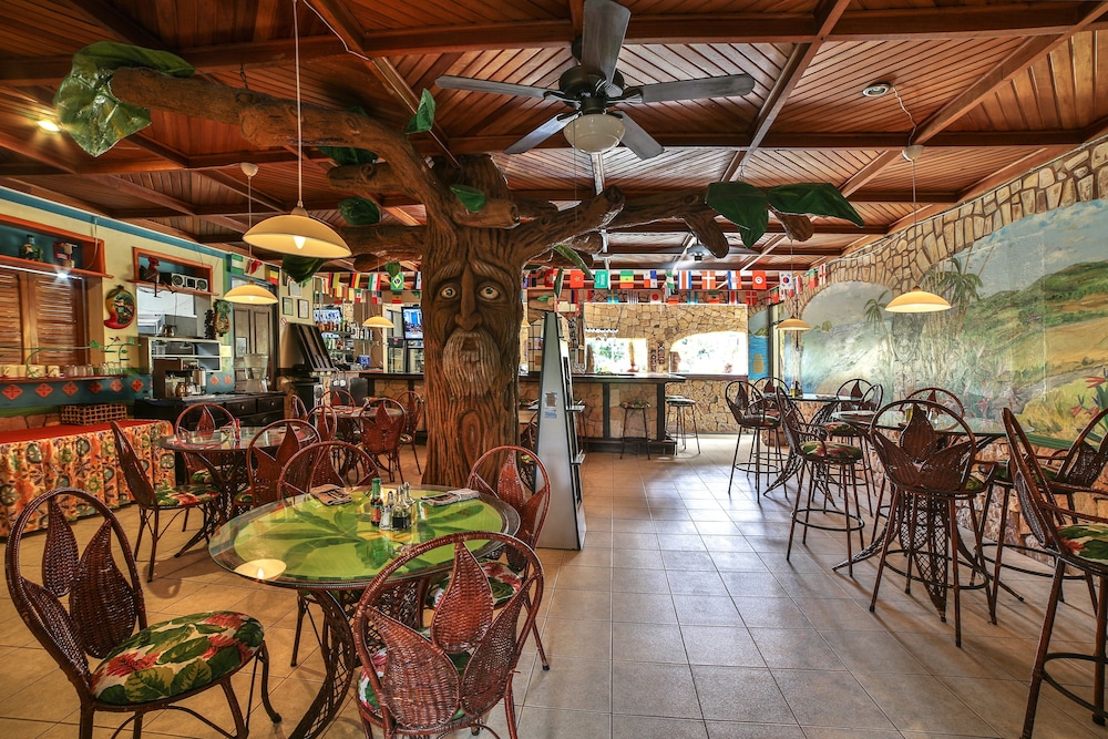 Adventure Inn 56/74