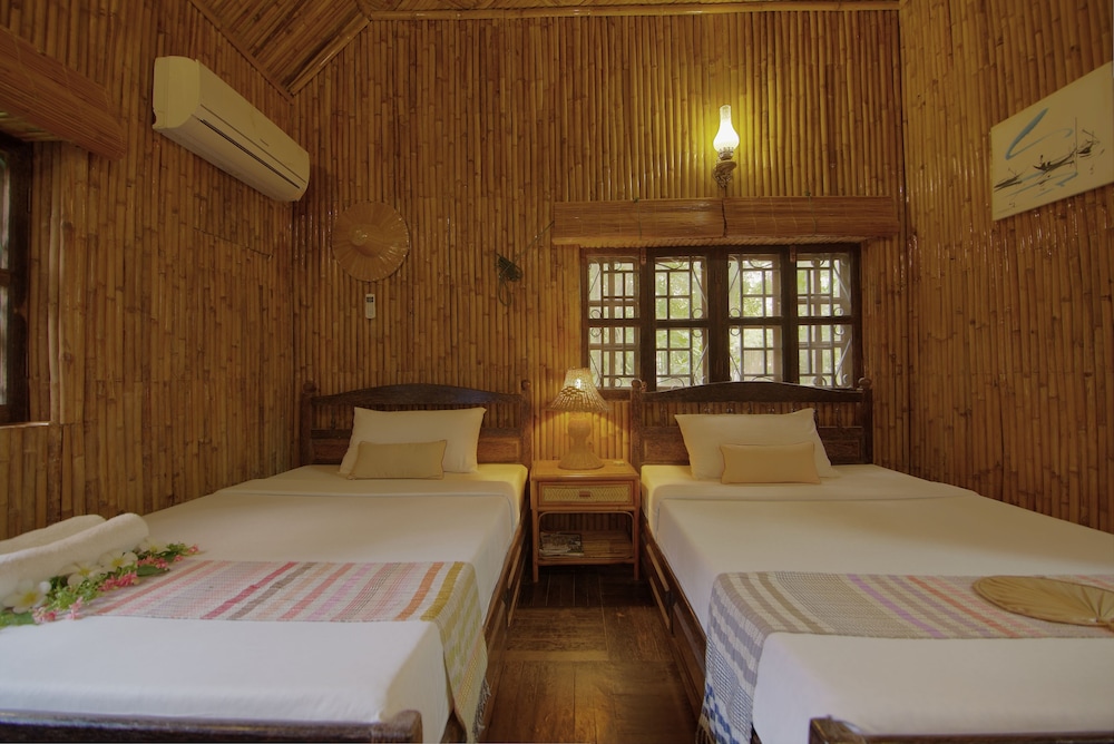 Palm Village Resort Spa 13/50