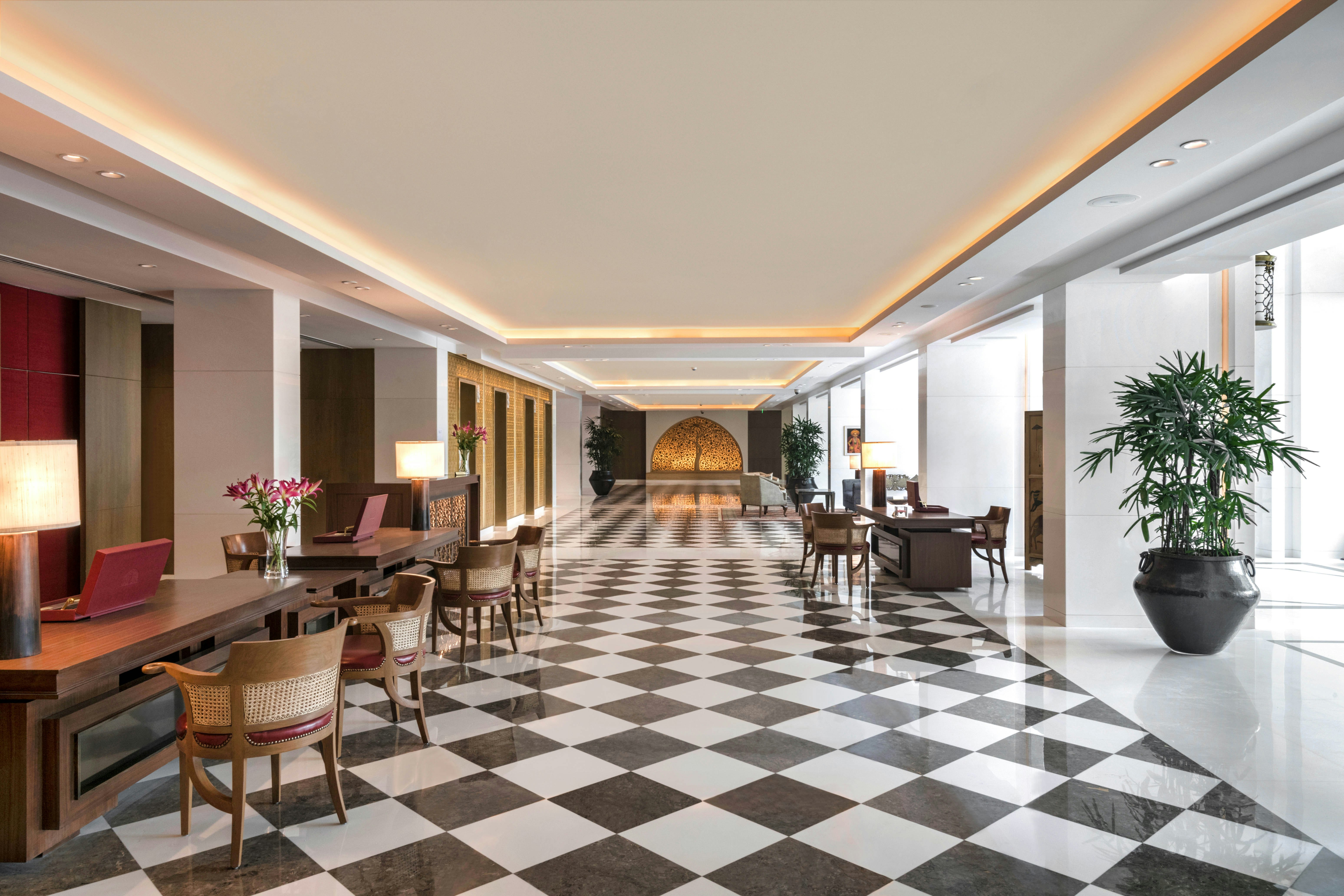 Lobby at The Oberoi New Delhi, DELHI