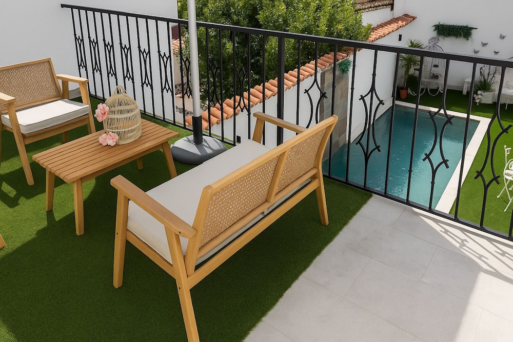 Hotel Boutique IULIA 5 Estrellas 37/50