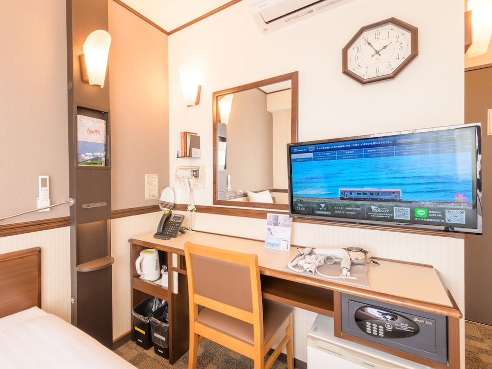 Toyoko Inn Hon-atsugi-eki Minami-guchi 48/50