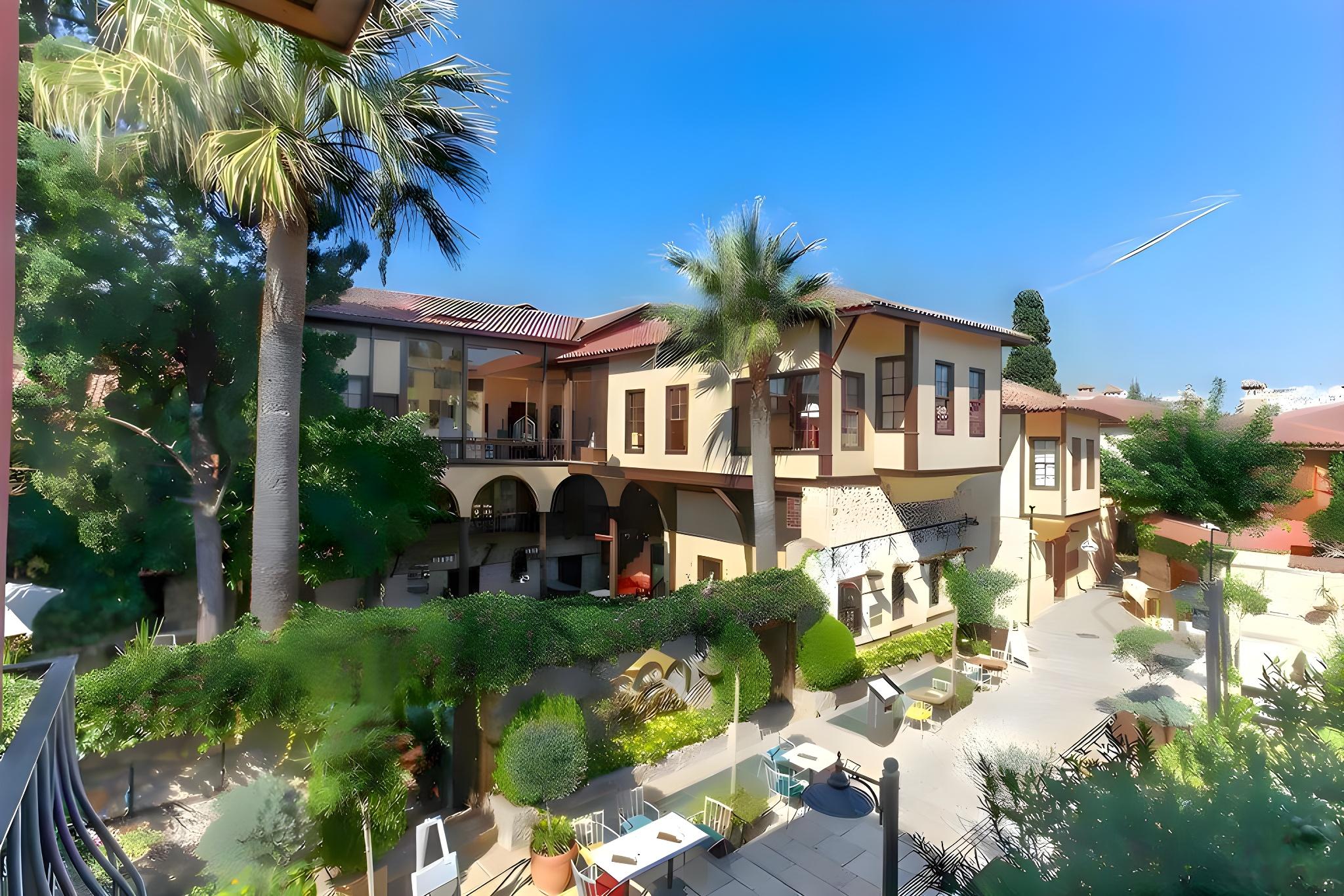 Alp Pasa Hotel